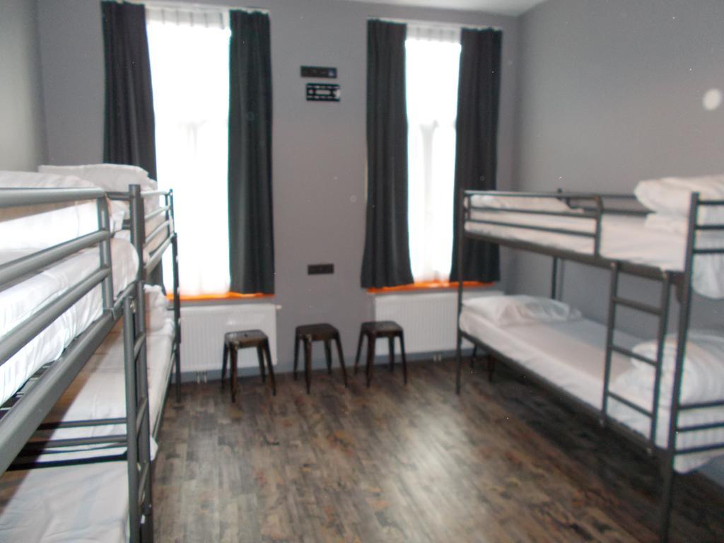 Urban City Centre Hostel Brussels Ngoại thất bức ảnh