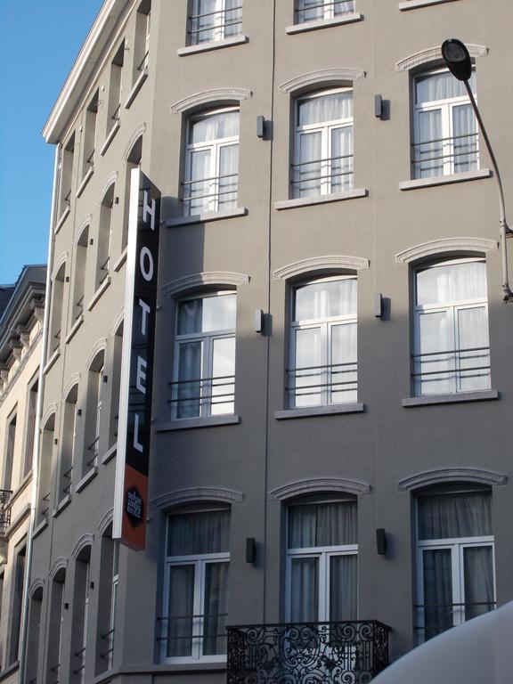 Urban City Centre Hostel Brussels Ngoại thất bức ảnh