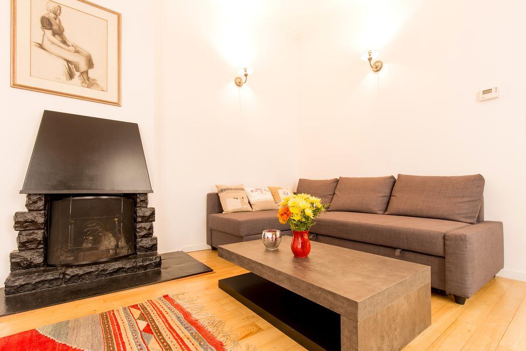 Urban City Centre Hostel Brussels Ngoại thất bức ảnh